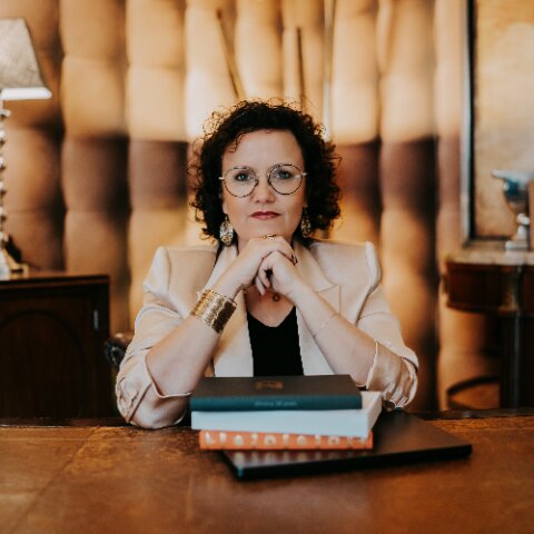 Nathalie Martin